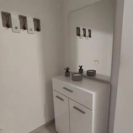 Matej 3 アパート ザダル