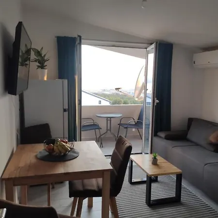 Matej 3 Apartment *