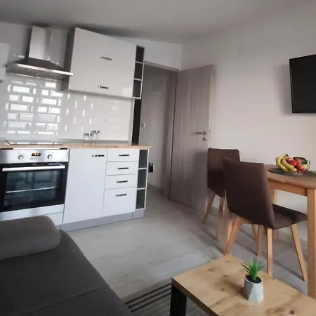 Matej 3 Apartment Zadar